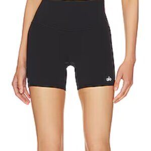 BRAND NEW WITH TAGS All Aura Short- L